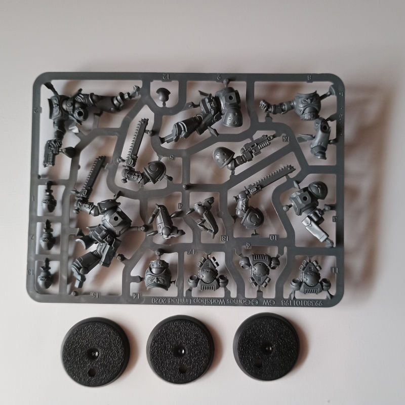 Space Marines Assault Intercessors x 3 New on Sprue Paint Set version