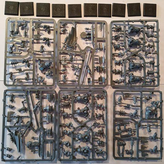 Orc & Goblin Tribes Black Orc Mob x10 New on Sprue